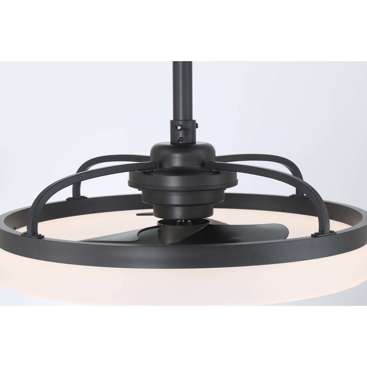 Avel Indoor SureSpeed Fandelier 20 inch with Light and Remote
