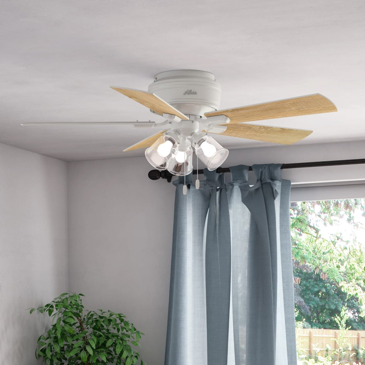 Crestfield Low Profile with 3 LED Lights 52 inch