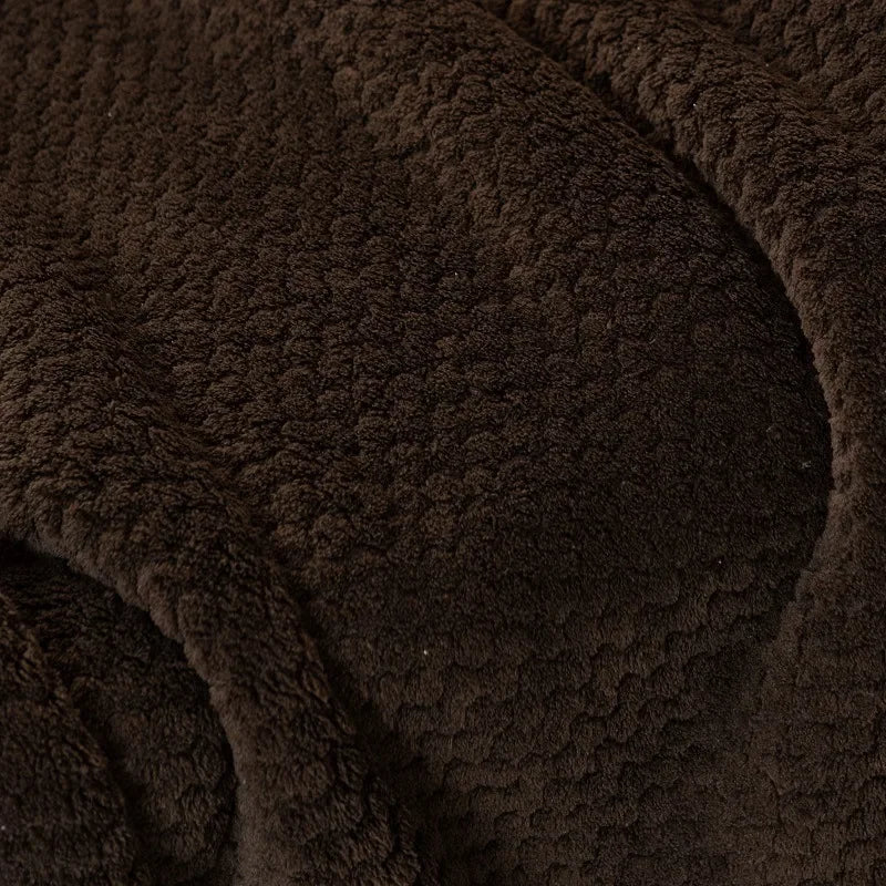 Afralia™ Pineapple Grid Plush Double-Layer Blanket for Cozy Winter Nights