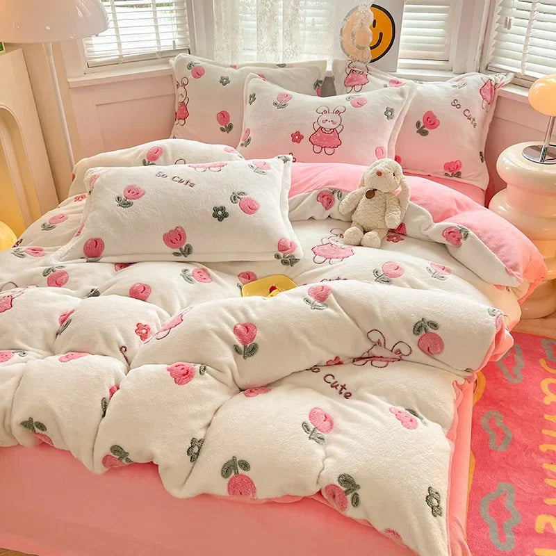 Afralia™ Winter Warm Heart Print Duvet Cover Set for Double Bed - 3 Piece