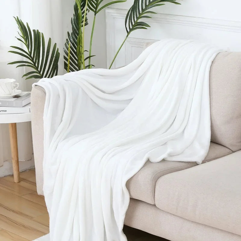 Afralia™ Cozy Flannel Warm Blanket: Soft Plush Coral Fleece Bed Cover & Shawl