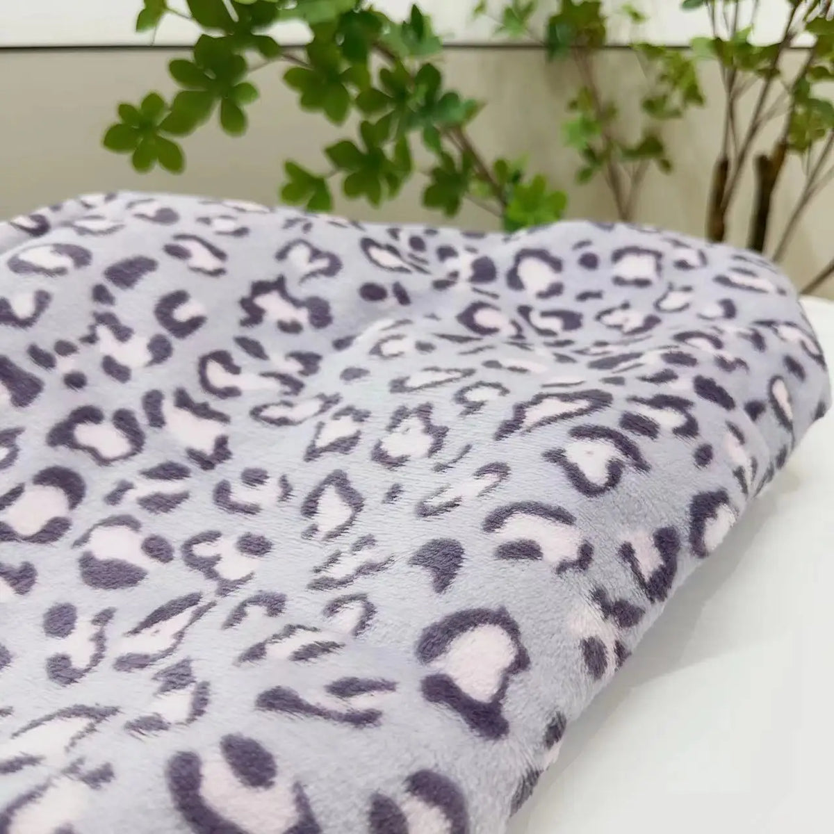 Afralia™ Leopard Print Warm Blanket for Office, Dorm, and Sofa