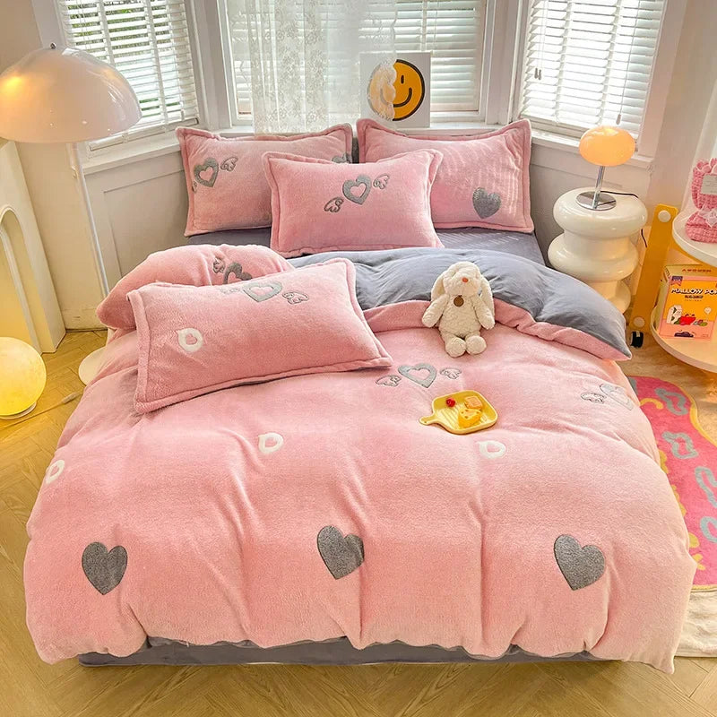 Afralia™ Winter Warm Heart Print Duvet Cover Set for Double Bed - 3 Piece