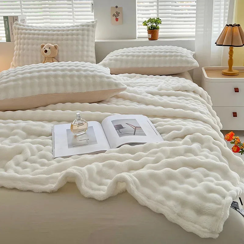 Afralia™ Soft Plush Faux Rabbit Fur Throw Blanket - White Striped Luxury Fluffy Blanket