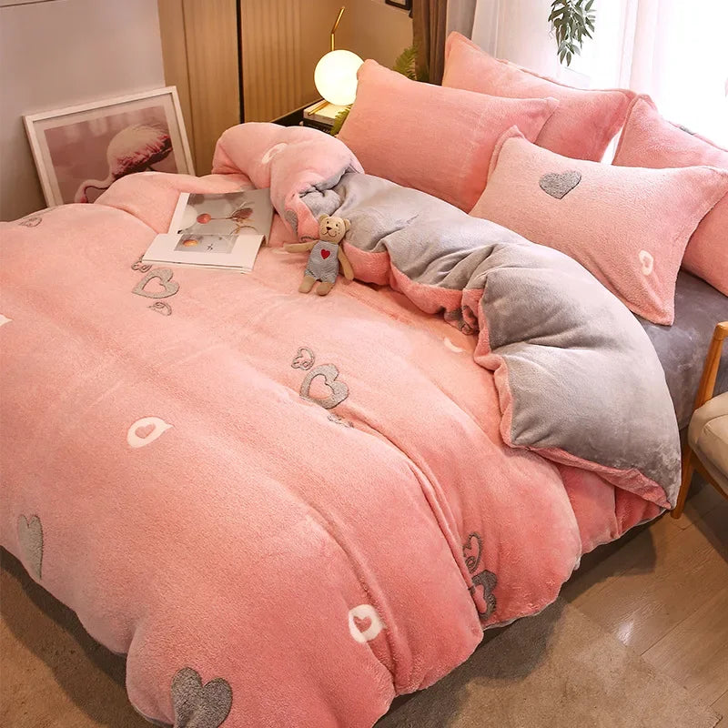 Afralia™ Winter Warm Heart Print Duvet Cover Set for Double Bed - 3 Piece