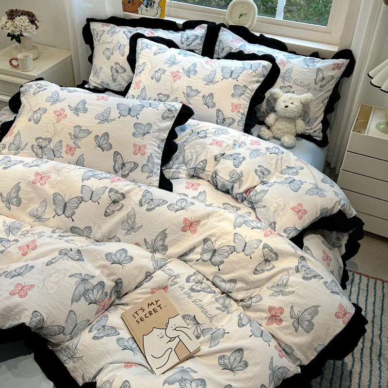 Afralia™ Korean Black White Hepburn Style Bedding Set with Lace Fitted Sheet Set