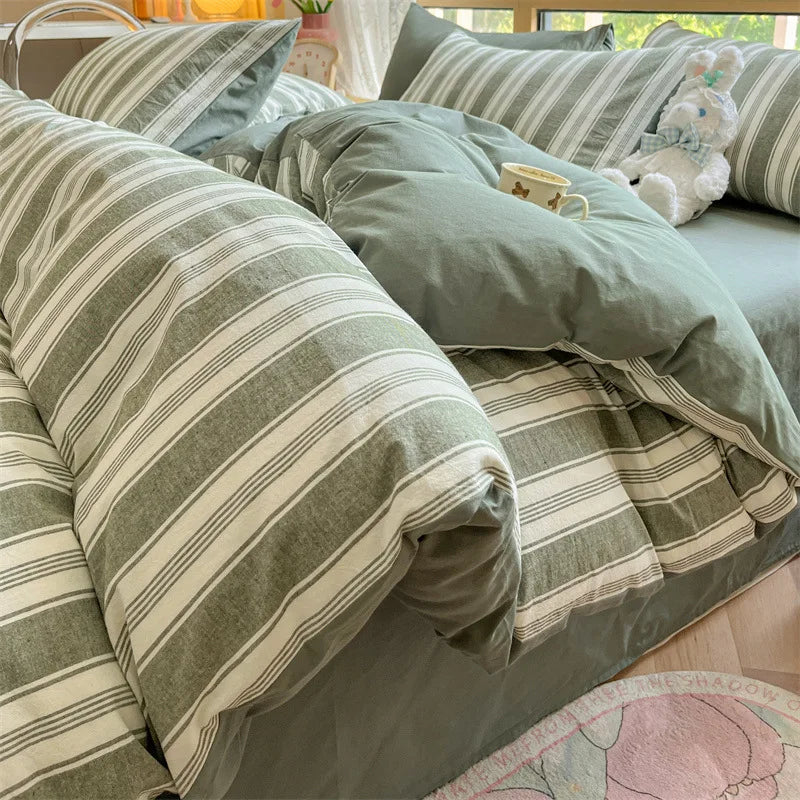 Afralia™ Cozy Striped Cotton Bedding Set - Breathable & Soft Quilt Kit