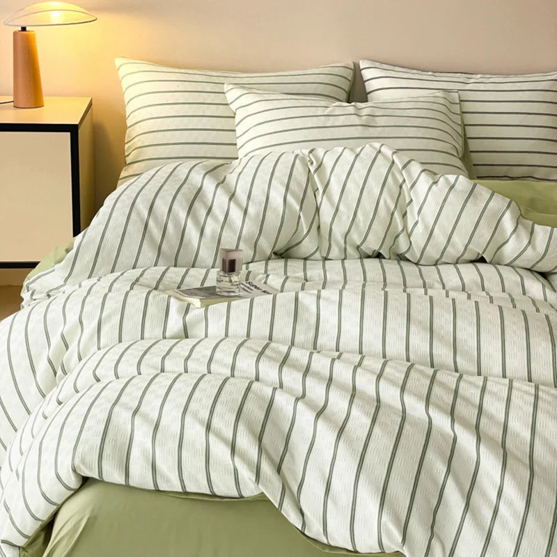 Afralia™ Luxe Striped Printed Bedding Set for All Seasons - Soft Duvet Cover Sets