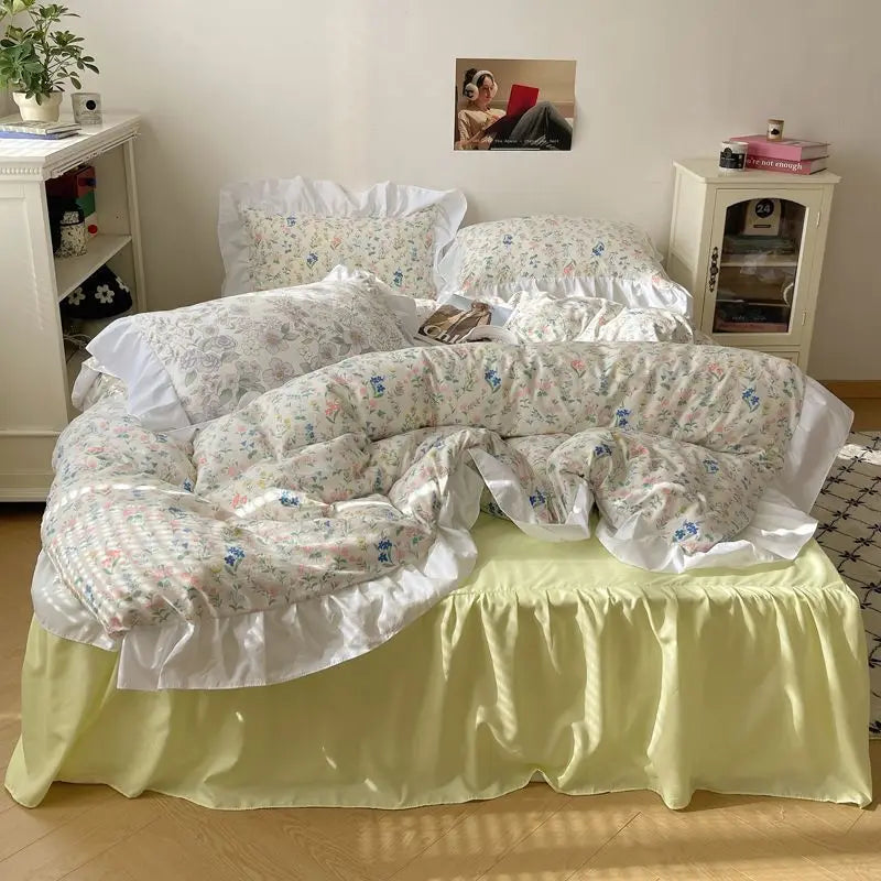 Afralia™ Romantic Floral Print Bedding Set with Lace – Gentle & Comfortable Bedclothes for Girls