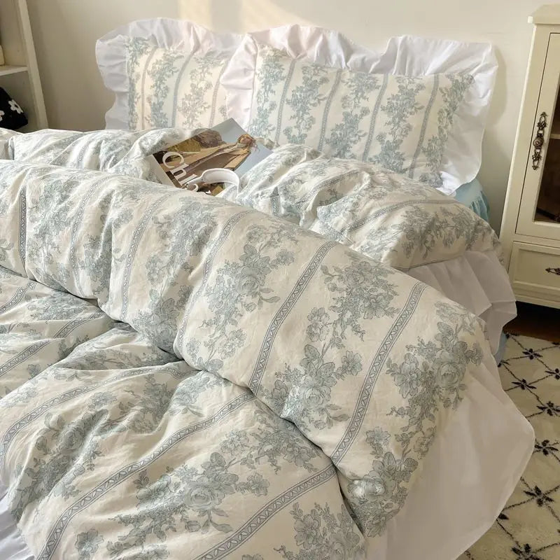 Afralia™ Romantic Floral Print Bedding Set with Lace – Gentle & Comfortable Bedclothes for Girls