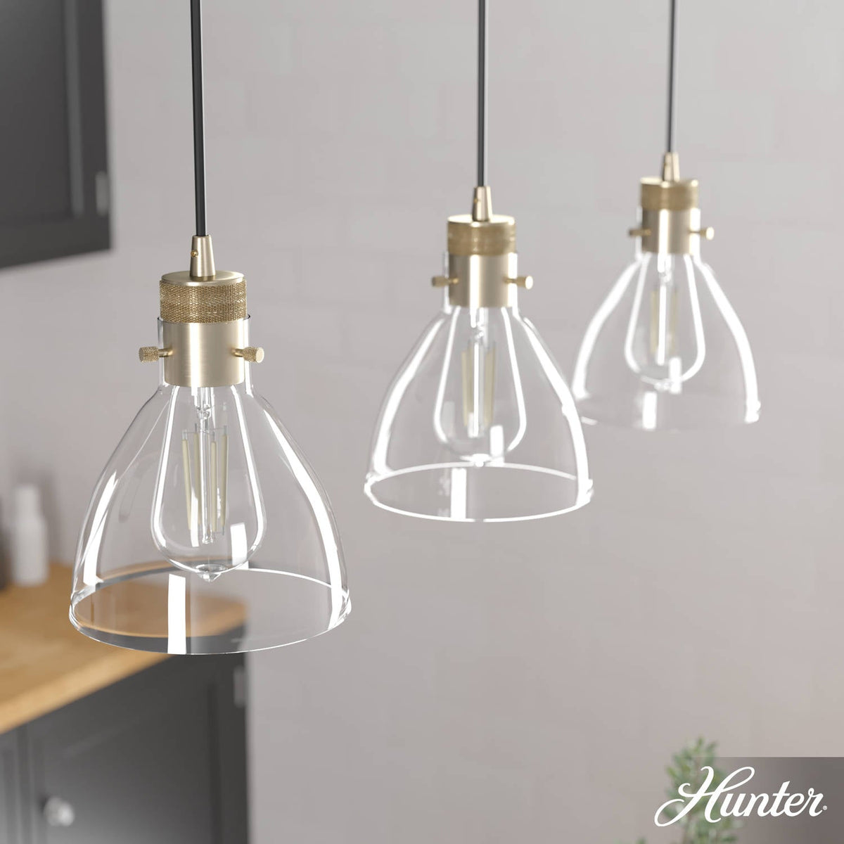 Van Nuys 3 Light Linear Cluster