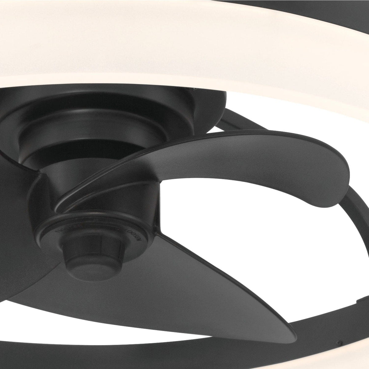 Avel Indoor SureSpeed Fandelier 20 inch with Light and Remote
