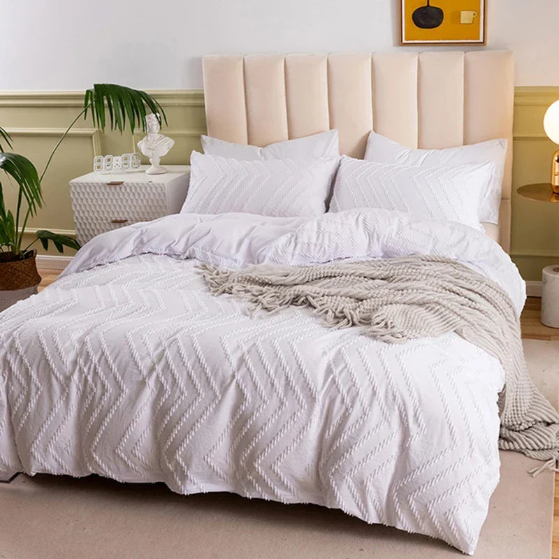 Afralia™ White Nordic Style Cut Flowers Duvet Cover Set for King, Queen, Twin Sizes