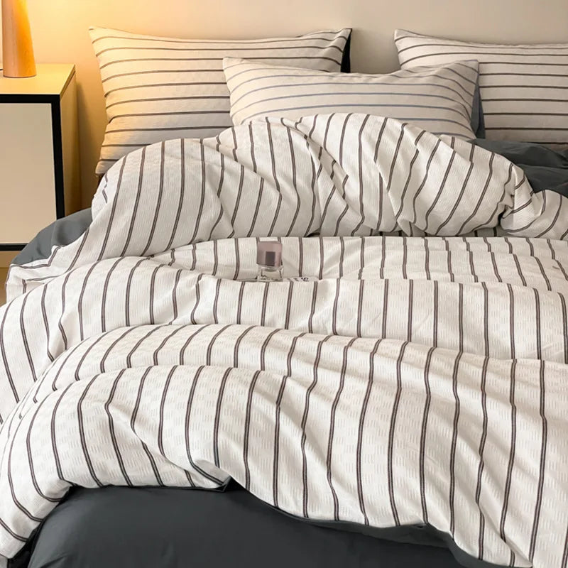 Afralia™ Luxe Striped Printed Bedding Set for All Seasons - Soft Duvet Cover Sets