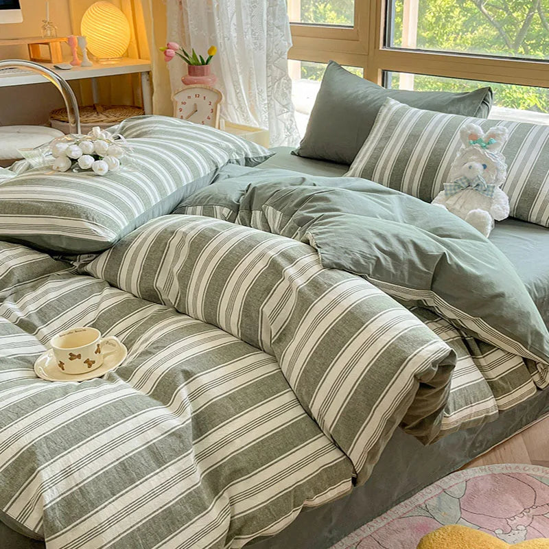 Afralia™ Cozy Striped Cotton Bedding Set - Breathable & Soft Quilt Kit