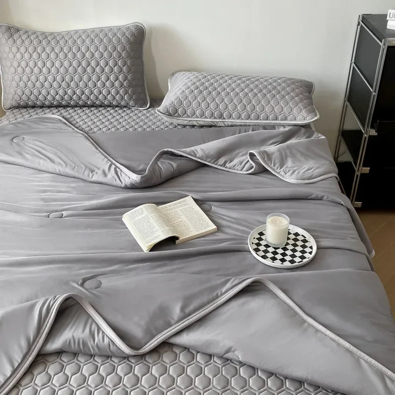 Afralia™ Lightweight Summer Quilt for Soft Cooling Comfort