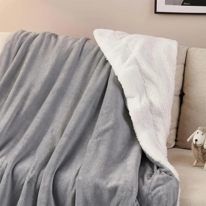 Afralia™ Cozy Sherpa Twin Blanket - Reversible Fleece and Velvet Plush Warm Winter Bed Throw