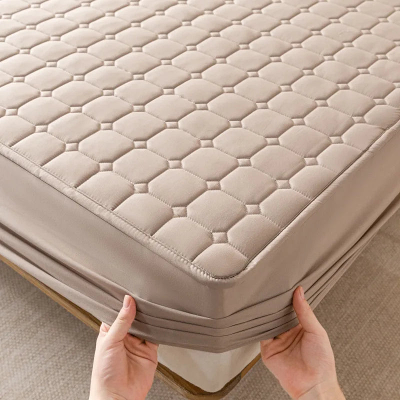 Afralia™ Quilted Fitted Sheet for Cozy & Anti-Slip Protection on Queen & King Beds