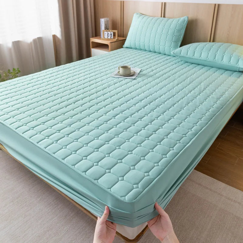 Afralia™ Quilted Fitted Sheet for Cozy & Anti-Slip Protection on Queen & King Beds
