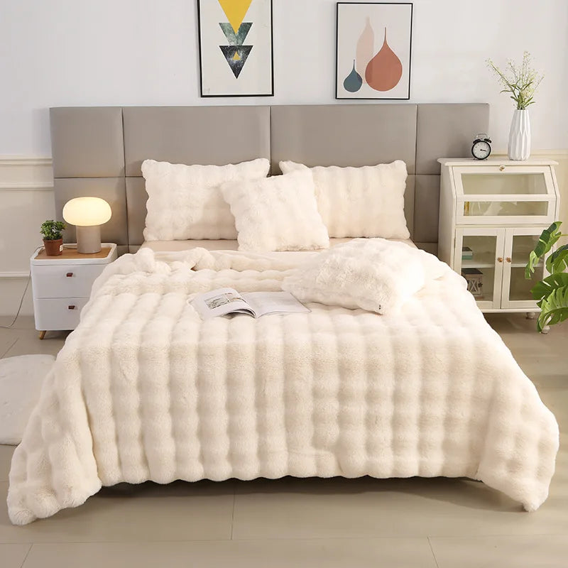 Afralia™ Bubble Rabbit Velvet Blanket: Soft Plush Sofa Cover for All Seasons