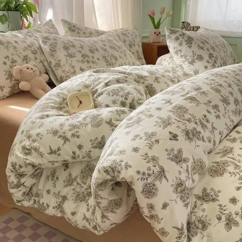 Afralia™ Small Floral Print Double-Layer Yarn Bedding Set - Super Soft Duvet Cover Kit